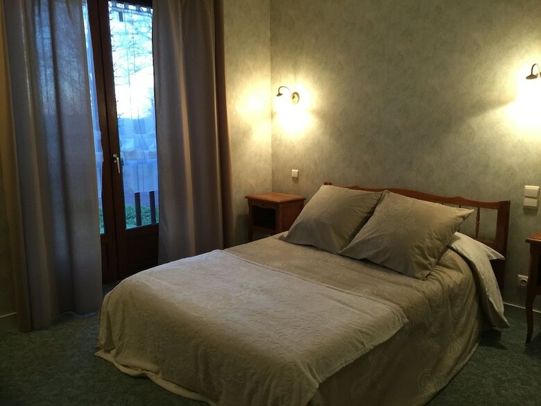 Bed & Breakfast Domaine de Lascaux - Chambres D'h�te