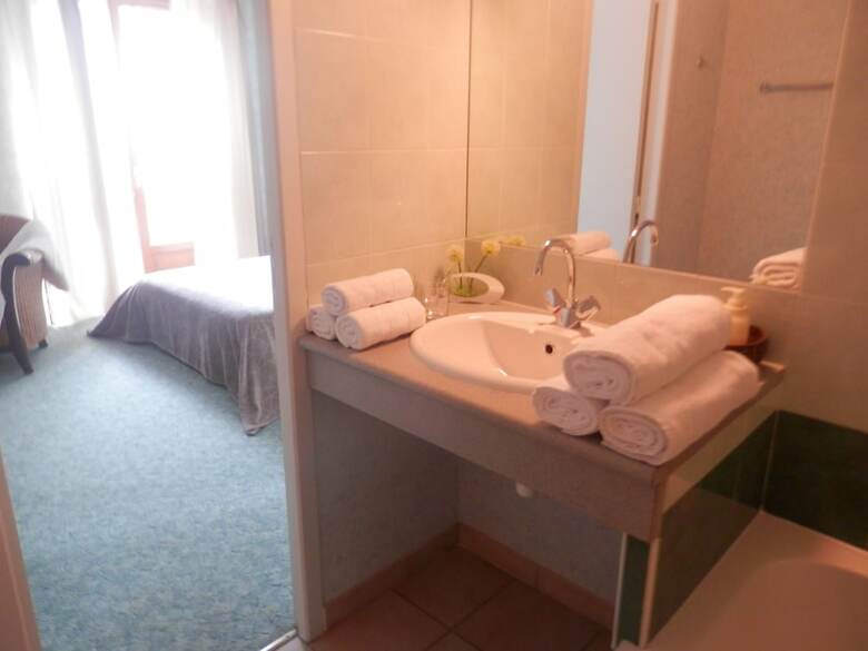 Bed & Breakfast Domaine de Lascaux - Chambres D'h�te