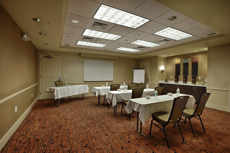 Hotel Residence Inn By Marriott Neptune At Gateway Center
