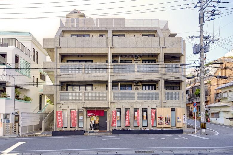 Apartamentos Secret House Makishi