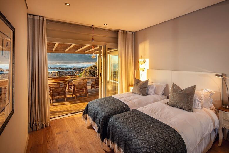 Pringle Bay Beach House By Cape Summer Villas