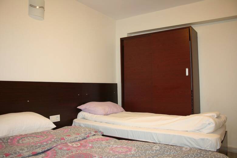 Mete Apartments