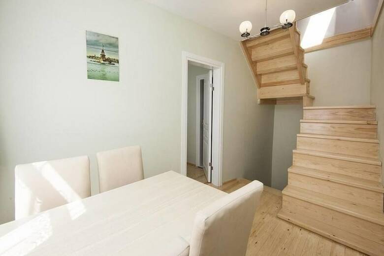Mete Apartments