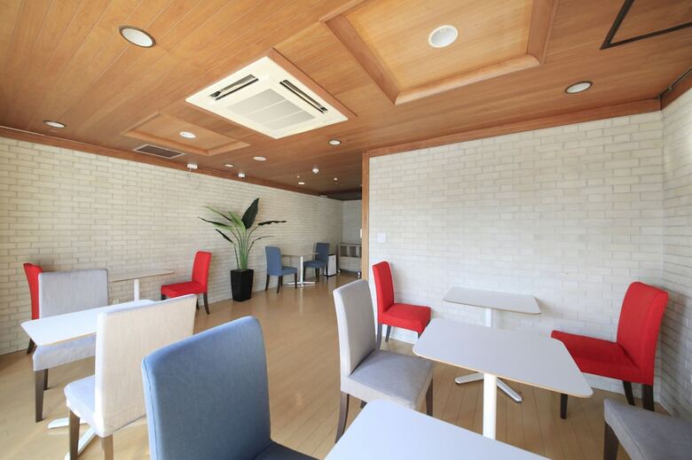 Centurion Ladies Hostel Ueno Park - Caters To Women