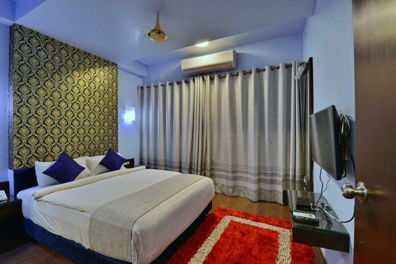 Hotel Mittal Avenue & Paradise