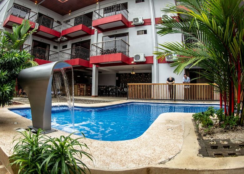 Fortuna Downtown Inn - Hotel
