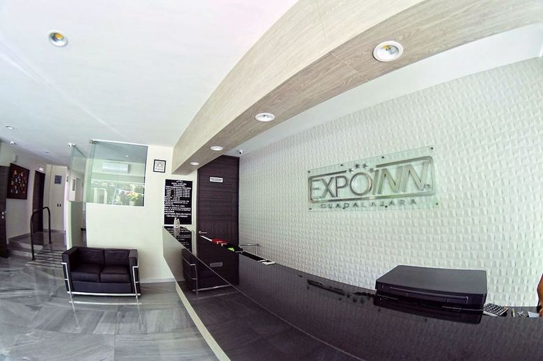 Hotel Expo Inn