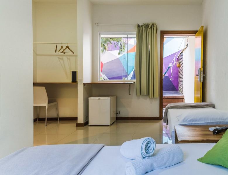 Hostal Pousada Tubes