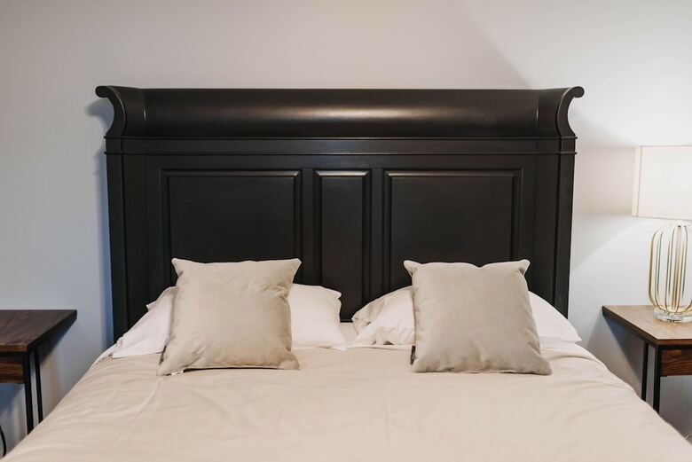 Iron Kettle Bed And Breakfast