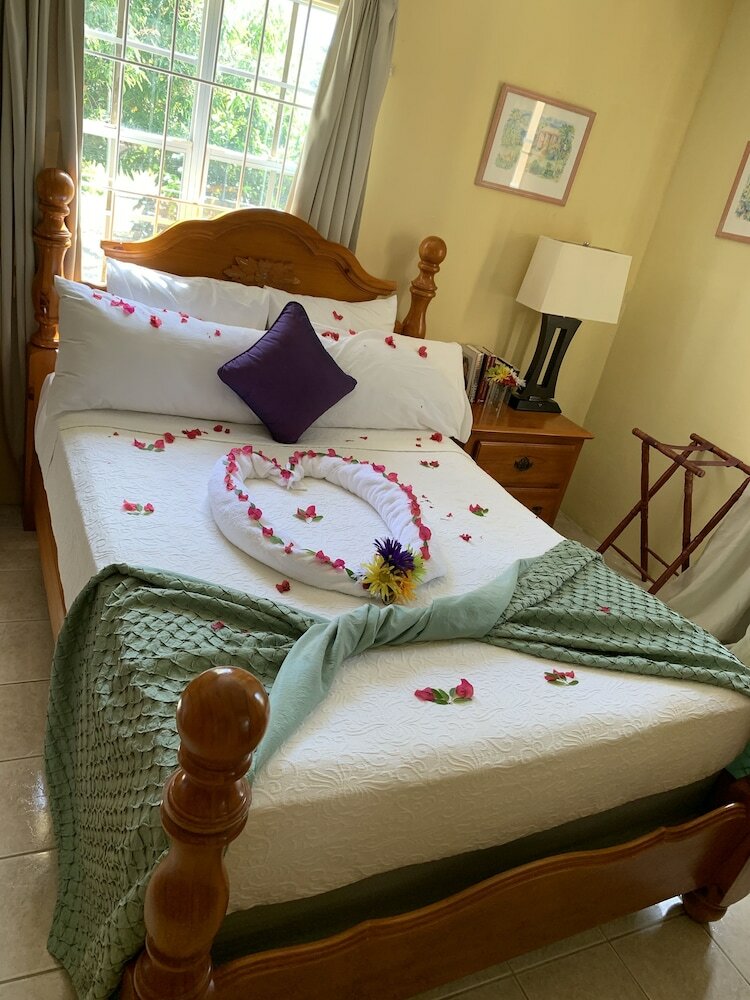 Hotel La Casa de Joy Airport Apartments