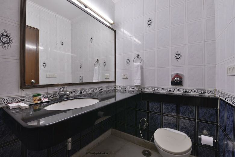 Hotel The Maple Leaf Dlf Cyber City