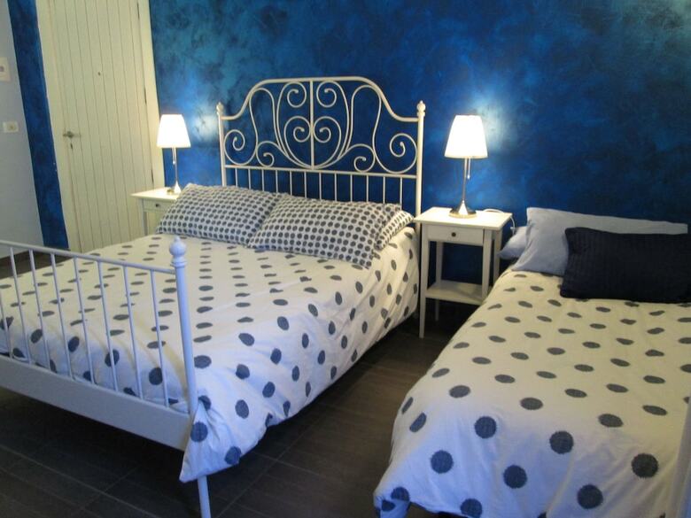 B&B Orlando Suites