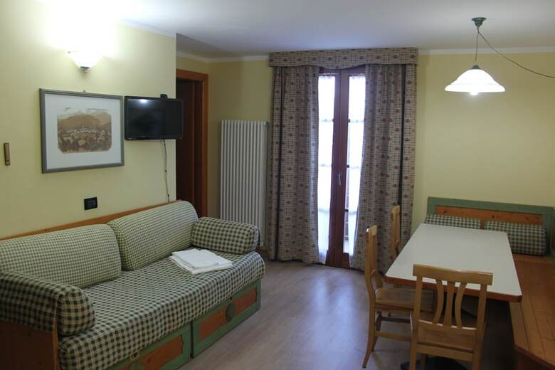 Residencia Rta Nevesole Folgarida