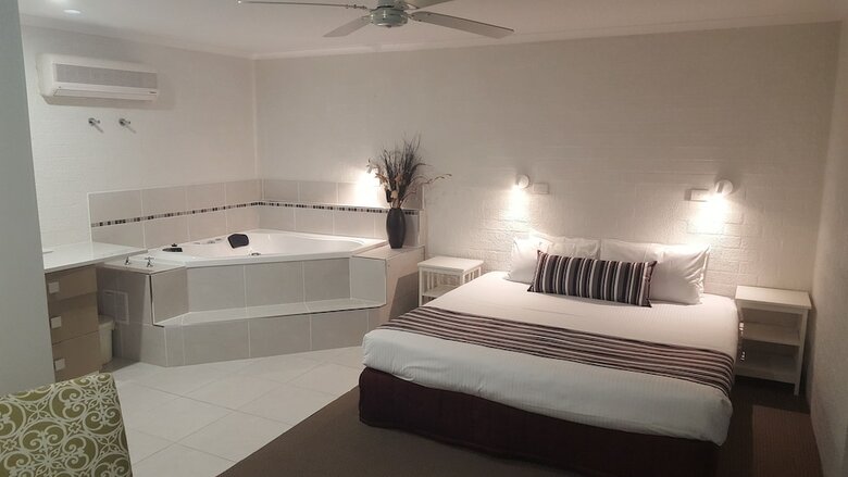 Hotel Coastal Bay Motel Coffs Harbour