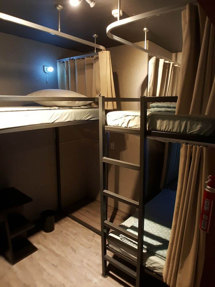 Hostal Michigan House - Hostel