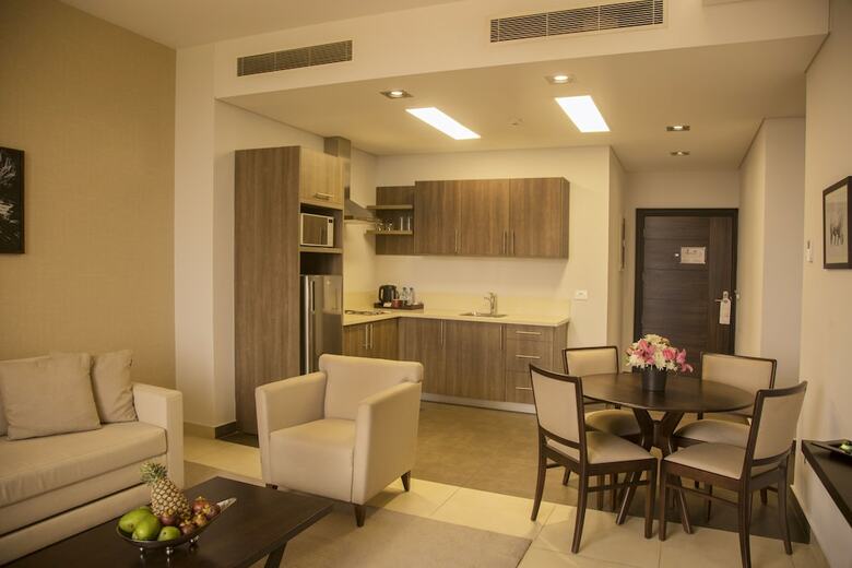 Hotel Kin Plaza Arjaan By Rotana