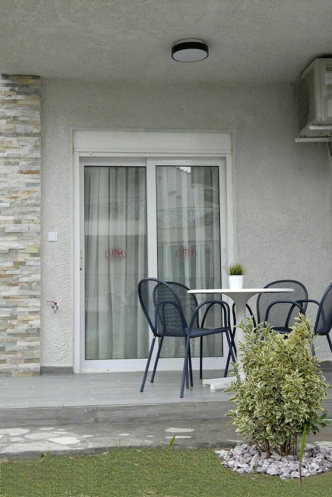 Aparthotel Litsa Apartments