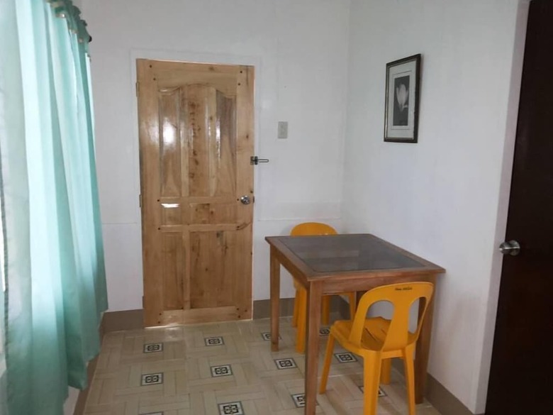 Bed & Breakfast Yak-yak Beach Home