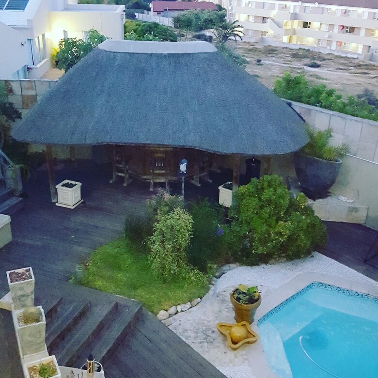 Hotel Kumbaya House