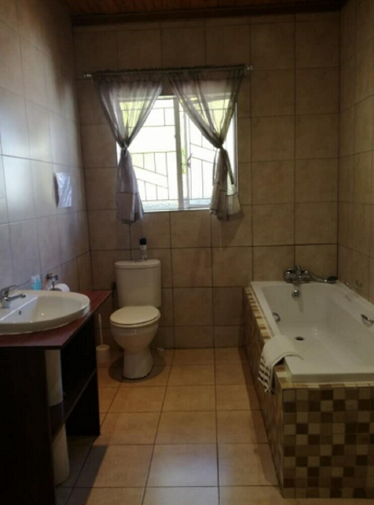 Hotel 21 On Coetzee Guest House