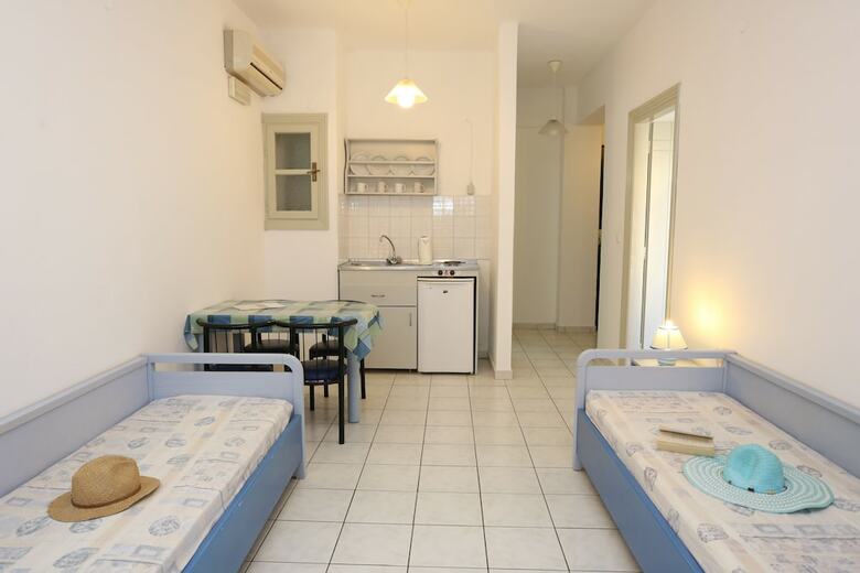 Aparthotel Artemis Apartments