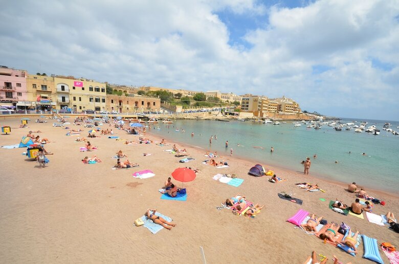 Spinola Bay Mansion Seafront Apartment