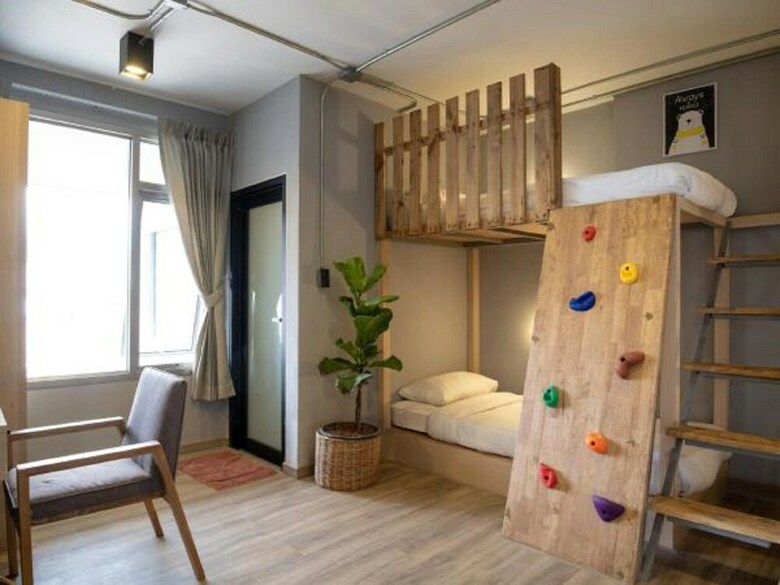 Hostal Arch39 Minimal Art & Craft Hotel