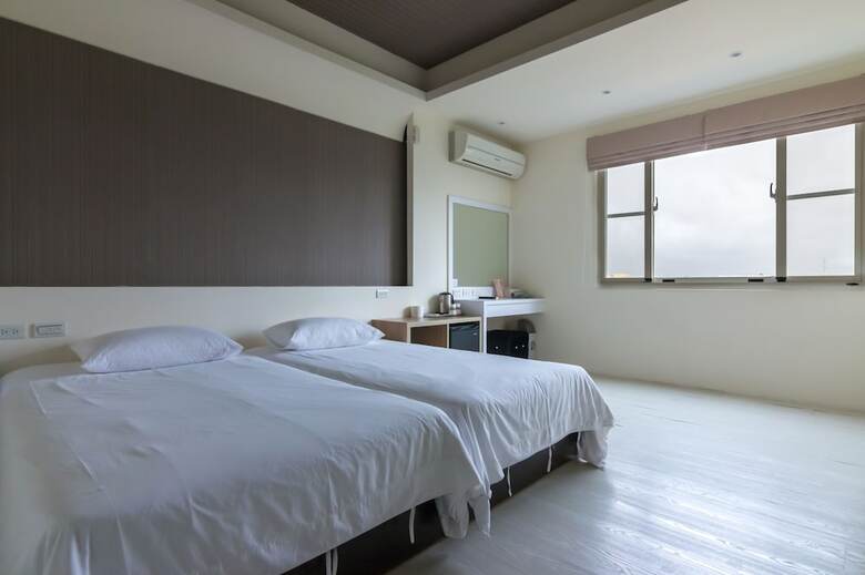 Hotel Taitung Happy Tour B&B
