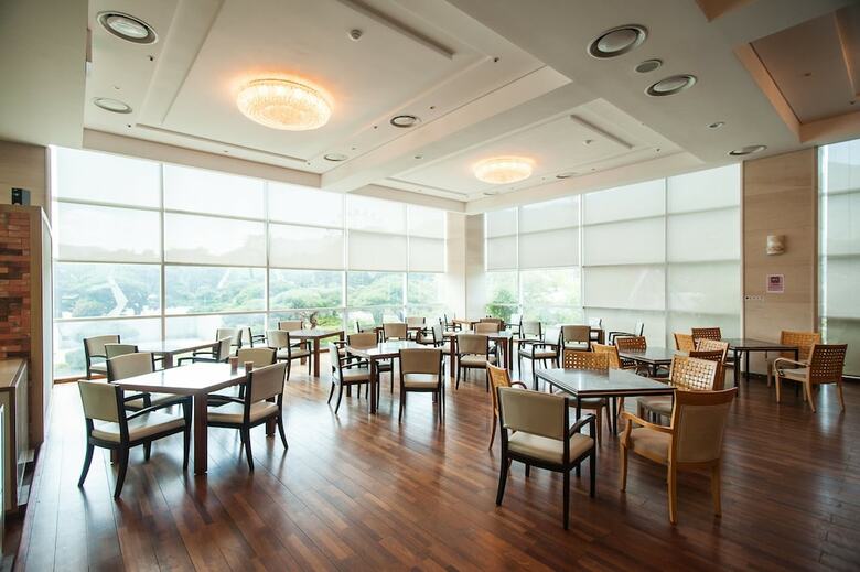 Pension Fantasia Condo