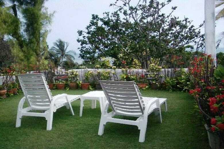 Hotel Momchailai Beach Retreat