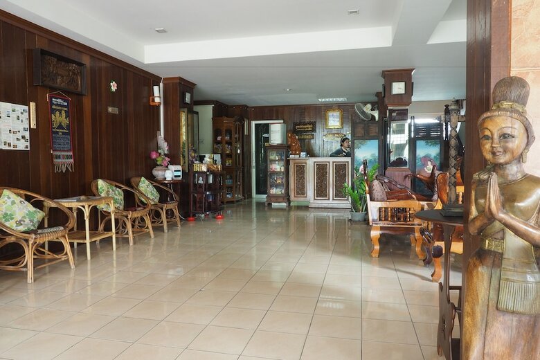 Hotel Phutawan Kan Resort