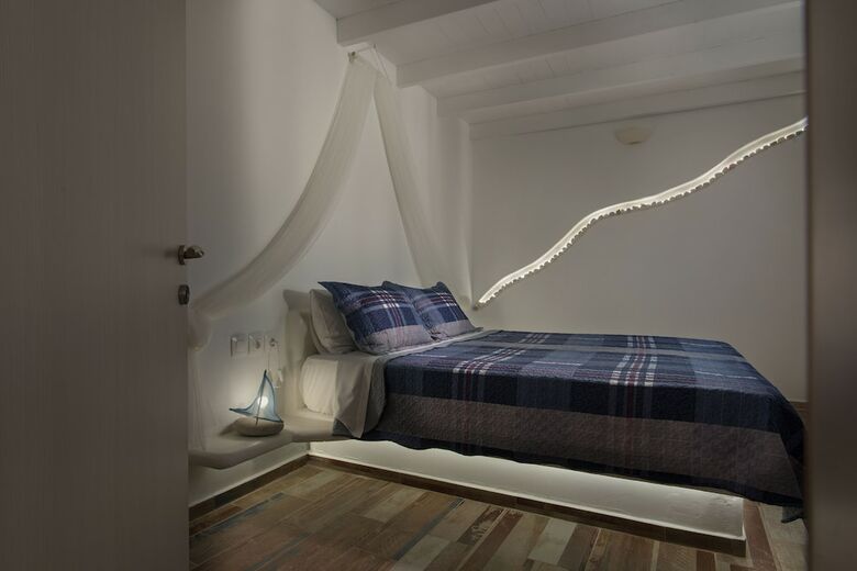 Hotel Alexandros Village