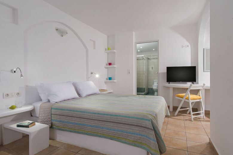 Hotel Alexandros Village