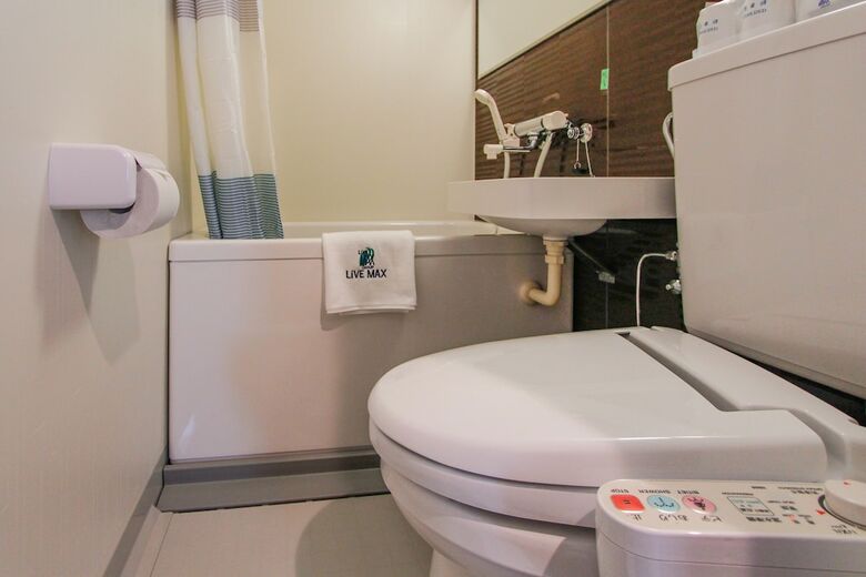 Hotel Livemax Umeda Douyama