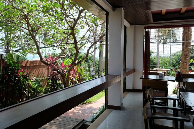 Hotel Oyo 936 Samui Mekkala Resort