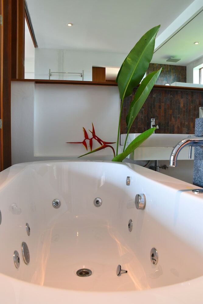 Hotel Oyo 936 Samui Mekkala Resort
