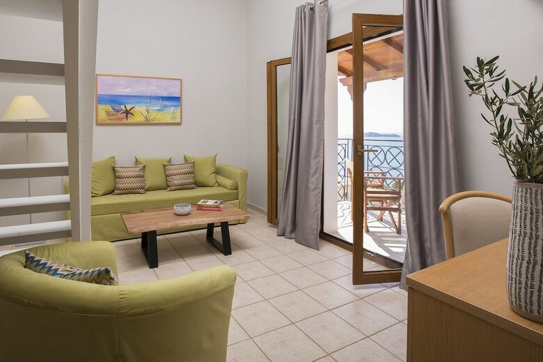 Hotel Fiorella Sea View