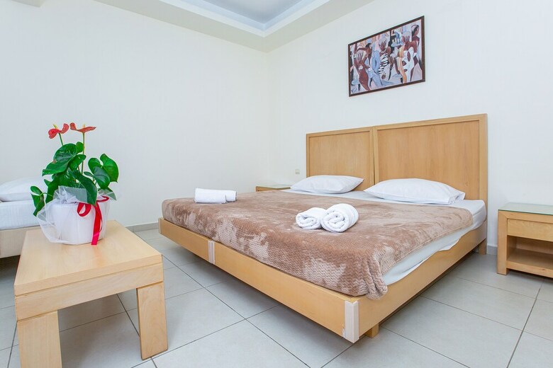 Hermes Hotel