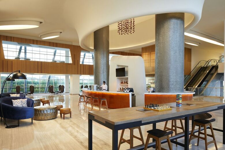 Hotel Fairfield By Marriott Surabaya