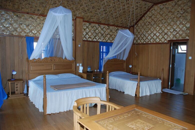 Golden Island Cottages Nampan Hotel