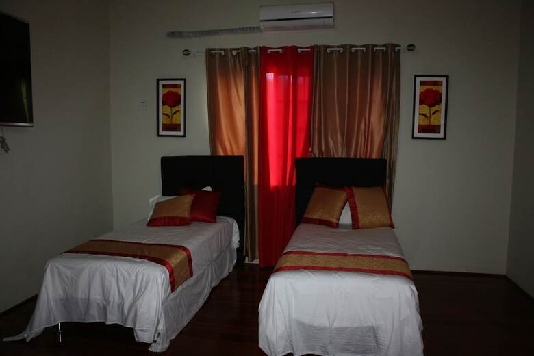 Hotel Negril Sky Blue Resorts