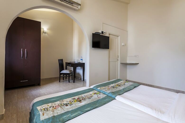 Hotel Oyo Flagship 400 Calangute Baga Circle