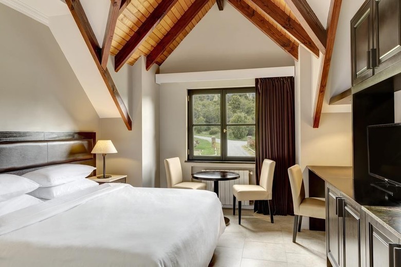 Aparthotel Arelauquen Lodge