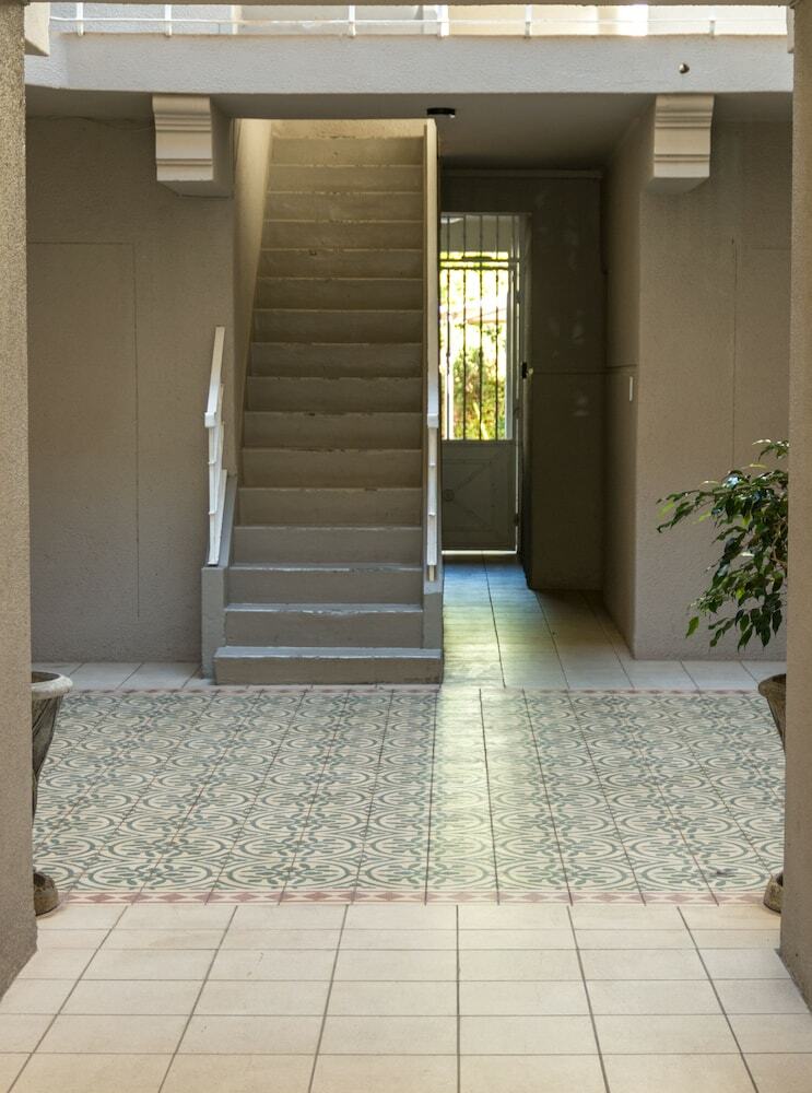 9 On Camp Apartments By Cape Summer Villas