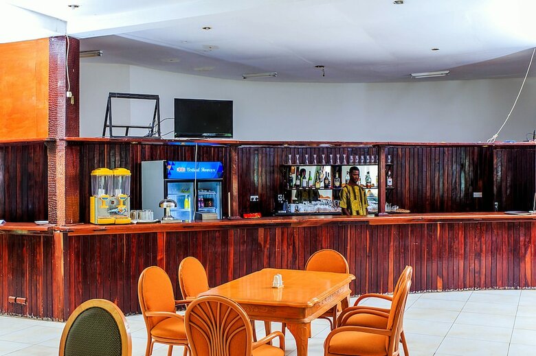 Paradise Suites Hotel