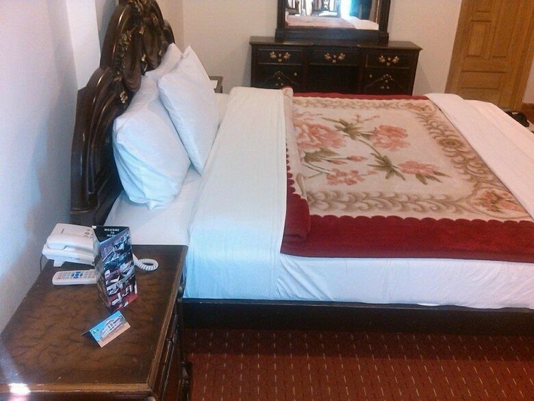 Hotel Move-n-pick