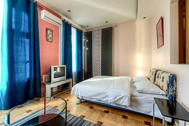 Hotel Oksanas Nevskiy 64