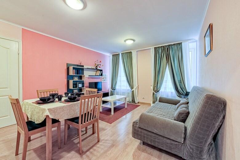 Hotel Oksanas Nevskiy 64