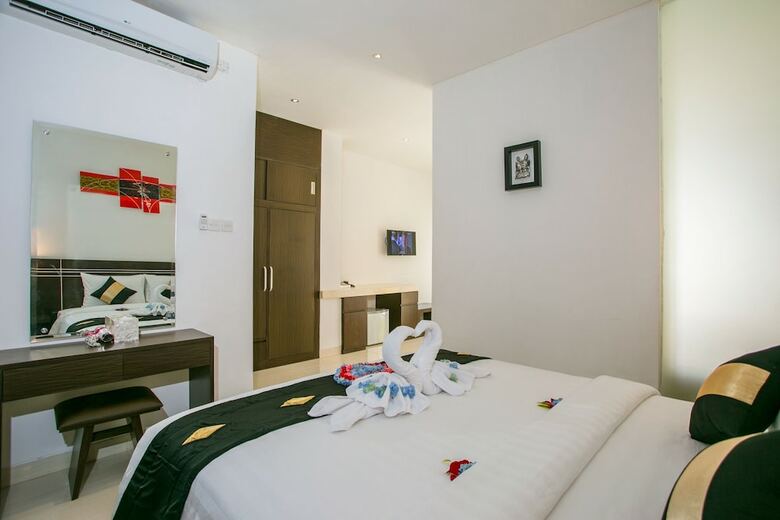 Hotel The Diana Suite Tuban