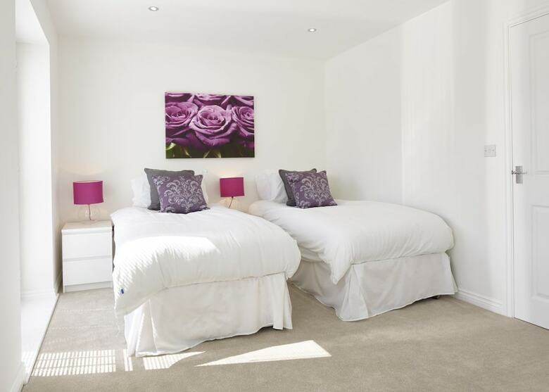Apartamentos Campbell Park By Shortstaymk
